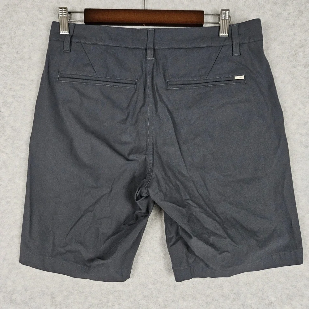 Vuori (Mens 30) Charcoal Gray Meta 8